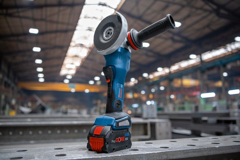 GWX 18V 15 PSC Cordless Angle Grinder BITURBO with X LOCK Bosch