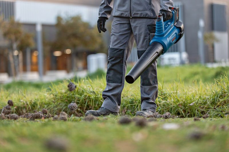 Bosch cordless leaf blower deals