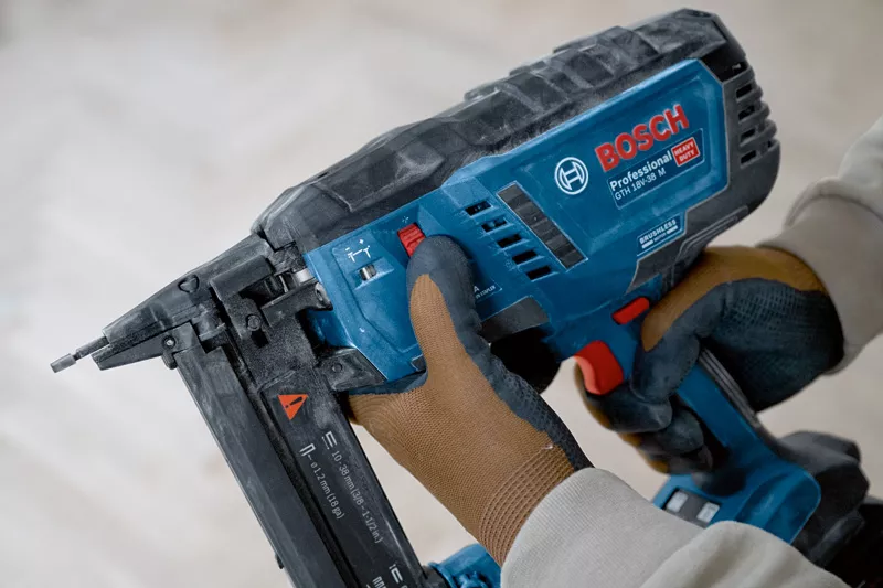 GTH 18V 38 M Cordless Wood Stapler Bosch Professional