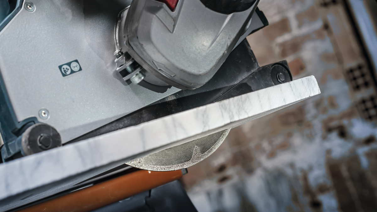 EXPERT Diamond Metal Cutting Disc - For Small Angle Grinders | Long