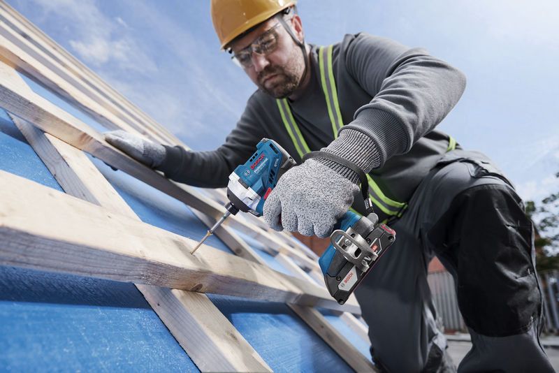 PRO GDR 18V-215 Cordless Impact Driver | Bosch Professional